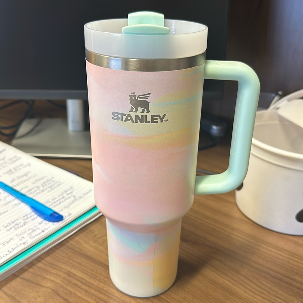 40 ounce Stanley